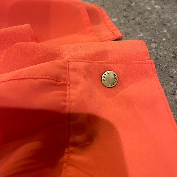 Michael Kors blouse with gold zipper and detail size LG - Picture 15 of 16